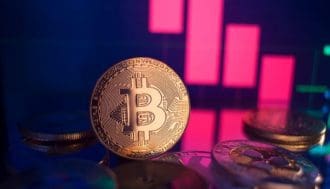Le cours du Bitcoin sous pression en raison de milliards d'options arrivant à expiration