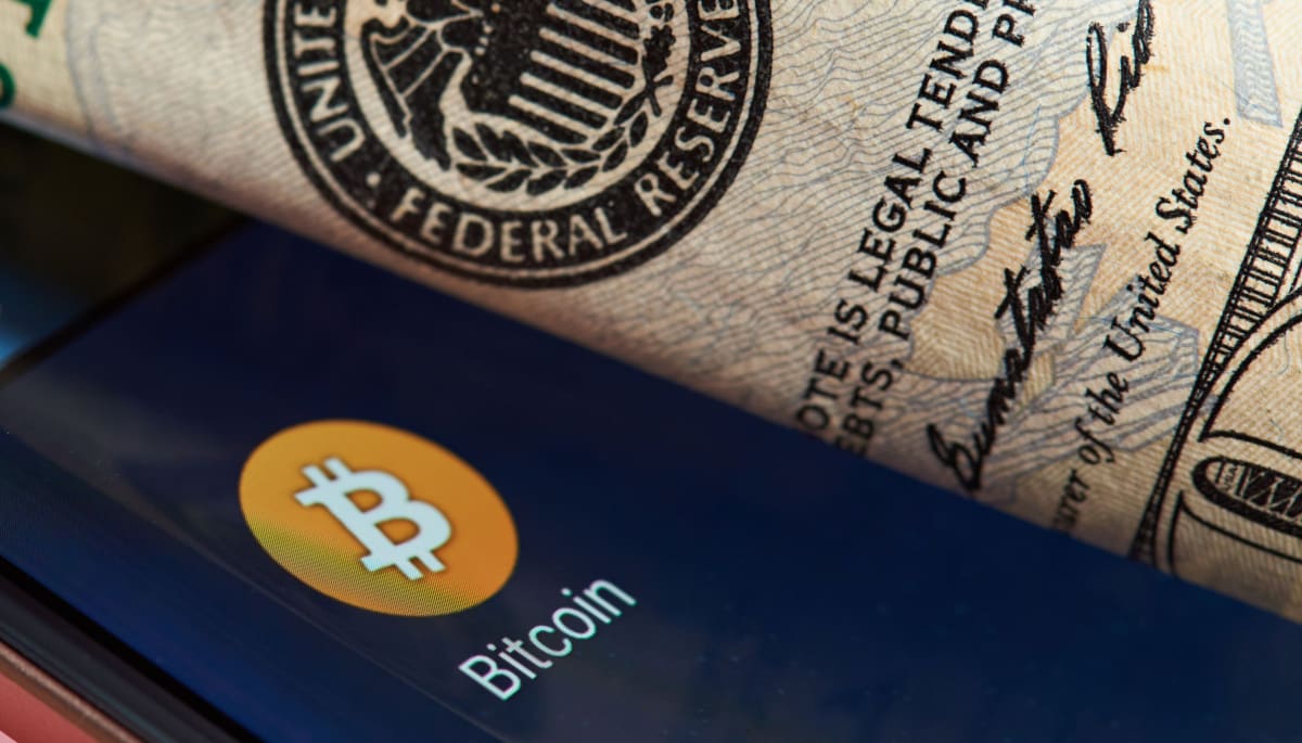 Trump furieux : la Fed s’oppose frontalement, mauvais pour Bitcoin
