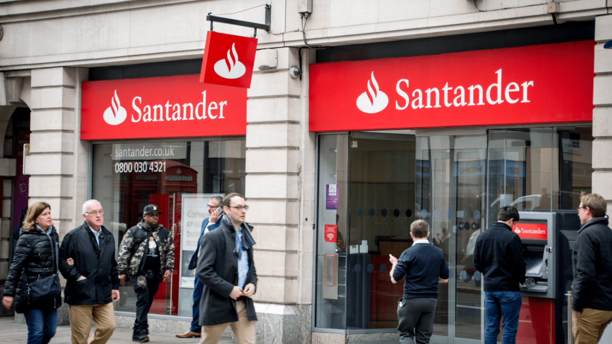 Acheter des cryptos à la banque : un géant européen lance l’initiative chez nos voisins