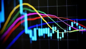Le bitcoin atteint un plancher historique, mais le plus difficile reste à venir