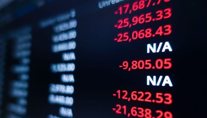 Exode massif : près d’un milliard de dollars quittent le marché crypto