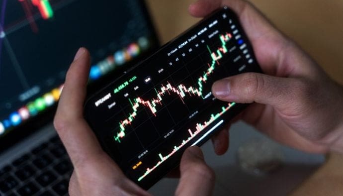 Bitcoin ralentit, les altcoins en profitent