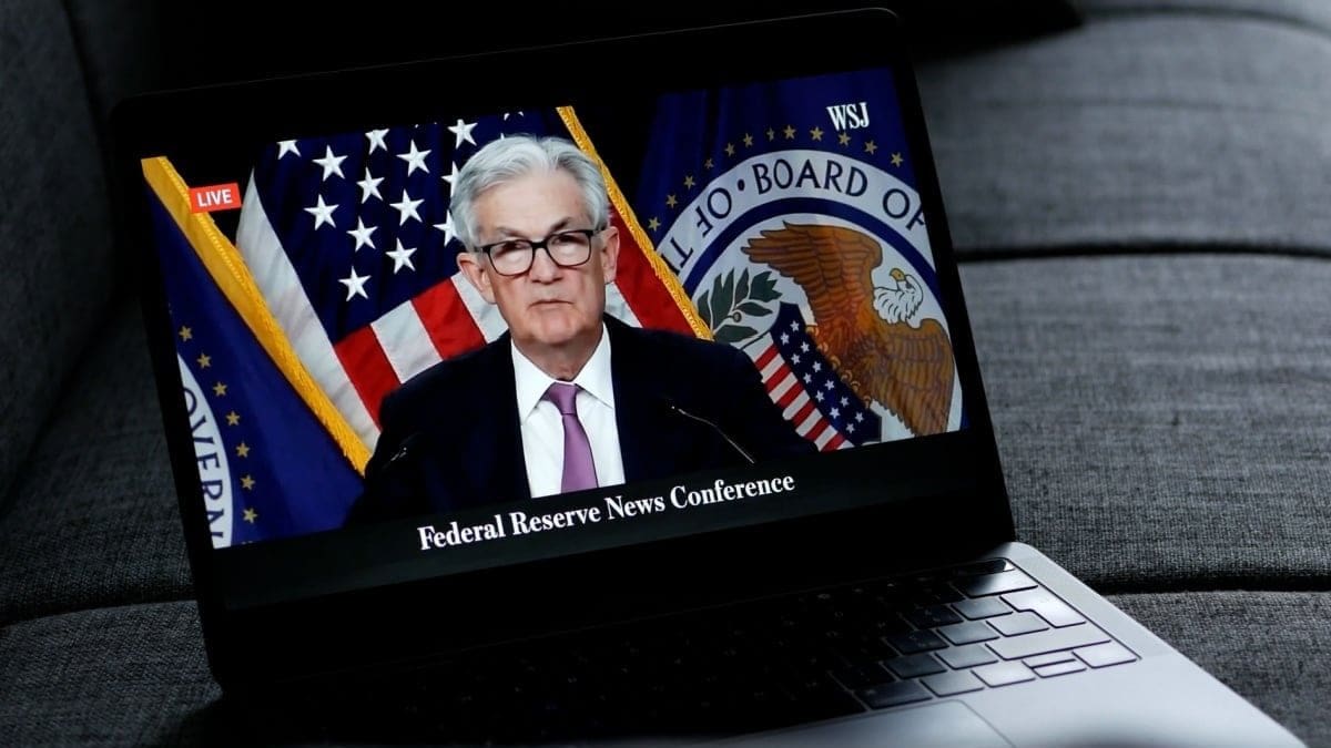 La Fed sous pression : les analystes plaident pour une baisse des taux