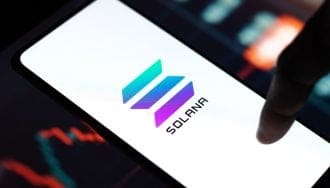 Solana vise une percée à 200 dollars après des mois de fluctuations