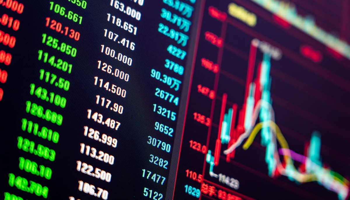 Bitcoin se comporte t-il comme une action technologique ?