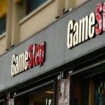 Le PDG de GameStop achète des millions € d'actions GameStop en plus