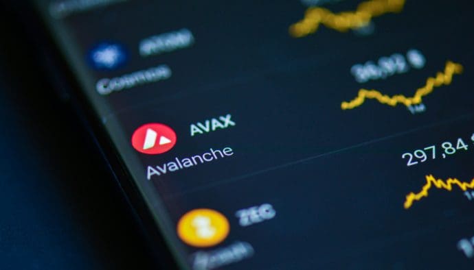 Avalanche sort la tête de l'eau : un crypto-rallye en vue ?