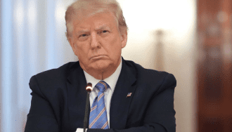Les projets de fonds liés aux cryptomonnaies de la société de Trump sont soudainement abandonnés