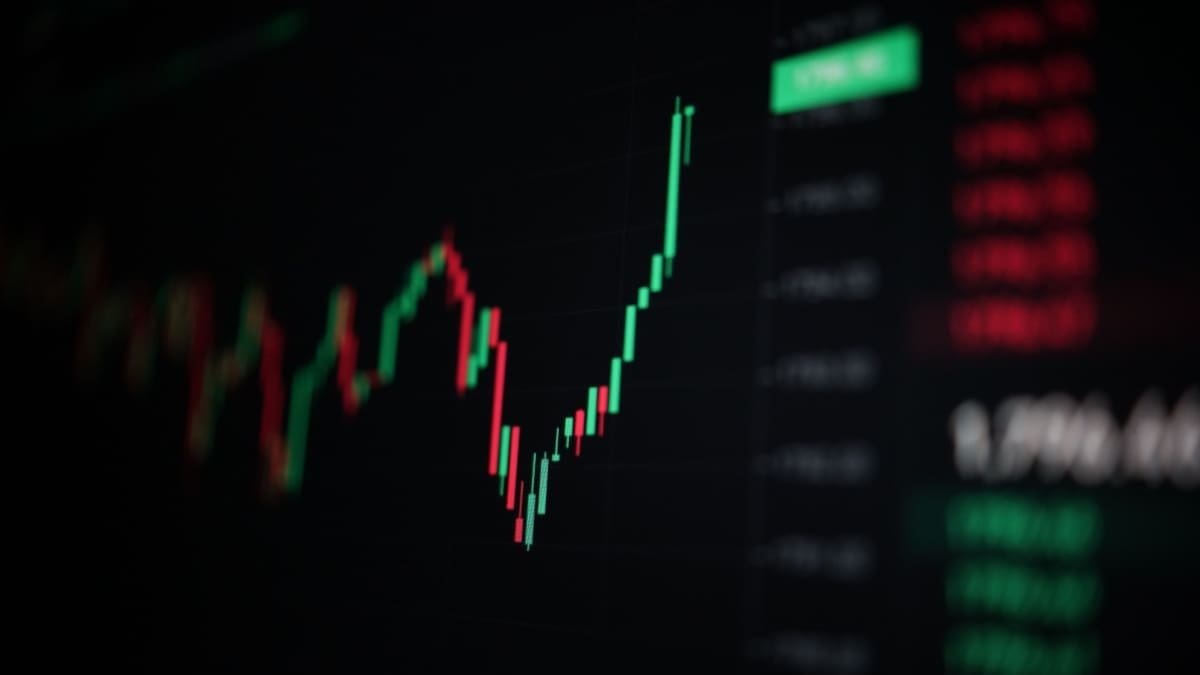 Bitcoin démarre bien son « Uptober », mais les autres cryptos peinent à suivre