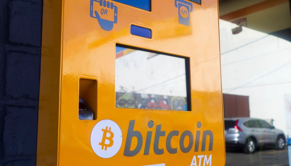 Distributeur de bitcoin forcé : 22 000 € de crypto volée récupérés