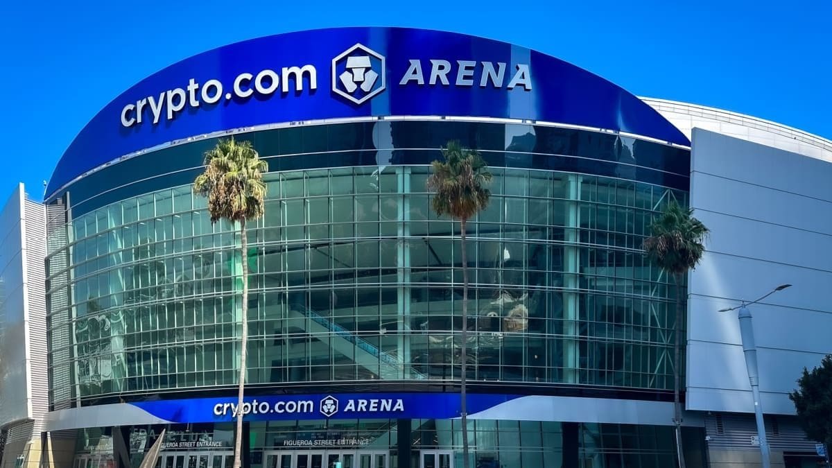 Crypto.com paie un montant record de 59 millions d’euros pour AI.com