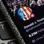 La famille Trump poursuit en justice l’équipe de son propre memecoin