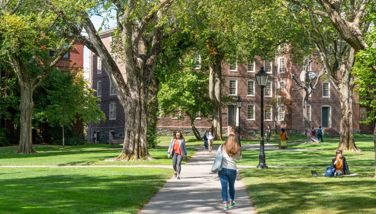 Une prestigieuse université investit des millions en bitcoin