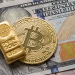 Le bitcoin, valeur refuge, gagne du terrain sur l'or