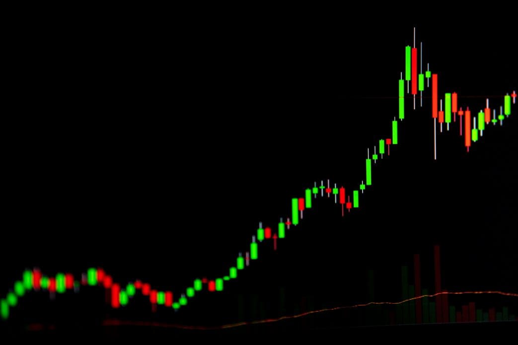 Pepe +42 % et Moo Deng +170 % : les memecoins en pleine explosion