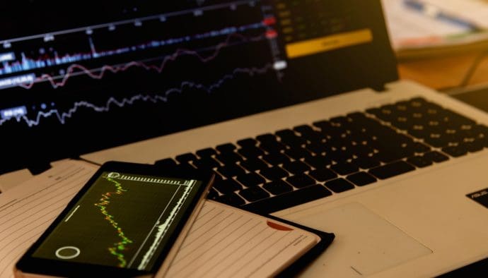 Bitcoin dépasse 99 000 $ après l'annonce de Trump, le marché s’enflamme
