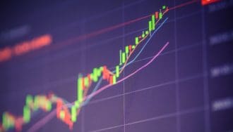 Le cours du bitcoin fait un bond spectaculaire et réveille le marché crypto