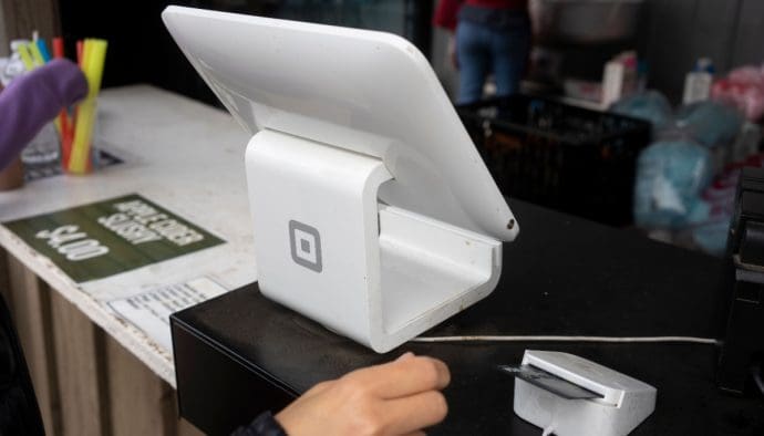 Square adopte le bitcoin : des millions de magasins accepteront la crypto
