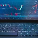 Bitcoin flirte avec son sommet historique : le rallye est-il imminent ?