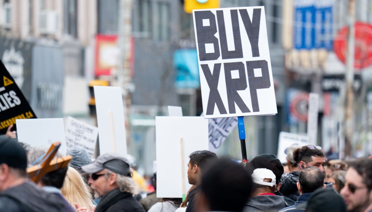 XRP et Solana brillent malgré la volatilité : voici pourquoi