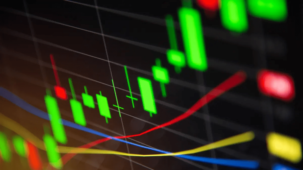 Un streamer reçoit une gifle en direct : la crypto explose de 2 000 %