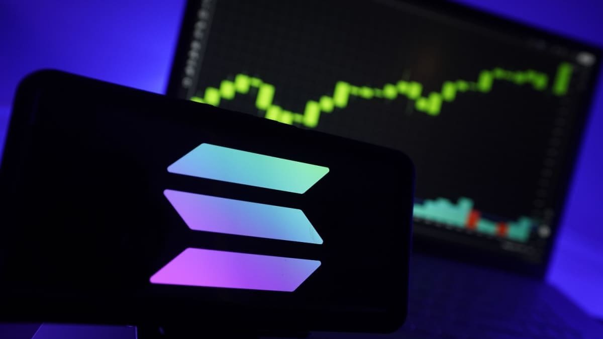 Solana envoie un signal rare : la dernière fois, le cours a grimpé de 1 300 %