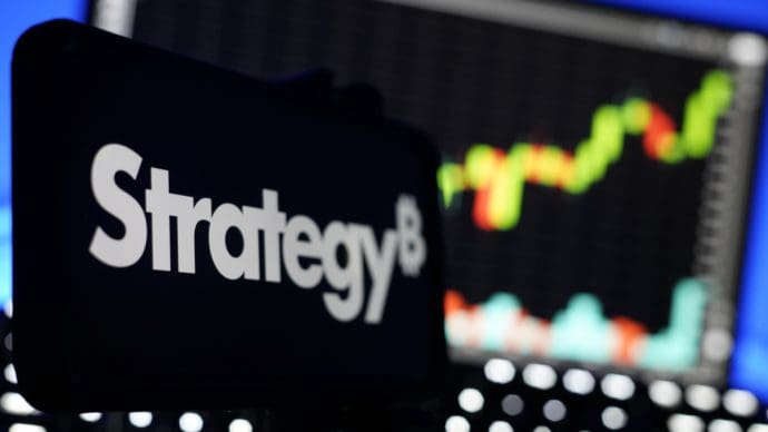 Strategy achète pour 90 millions de dollars de bitcoin et renfloue davantage sa trésorerie