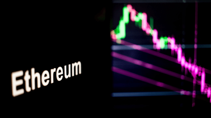 Le graphique des cours de l'Ethereum émet un signal de vente important : un risque à long terme ?