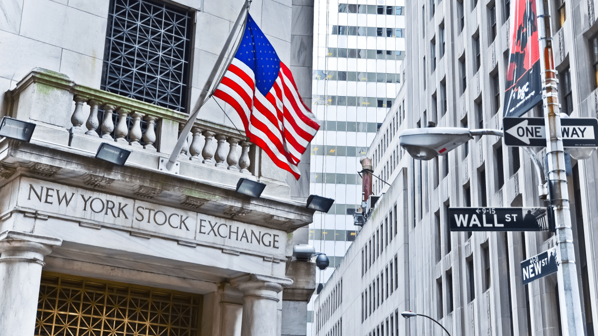 XRP et Dogecoin entrent à Wall Street aujourd’hui