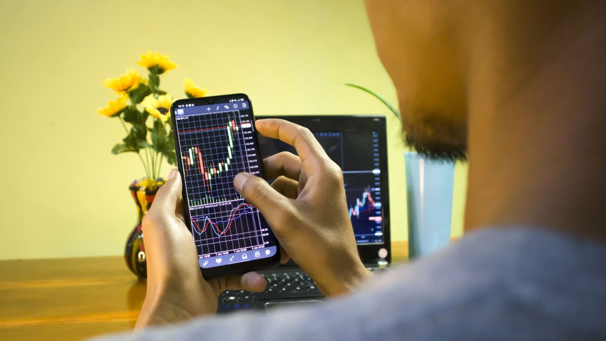 Alors que toutes les cryptos s’effondrent, une inconnue bondit soudainement de 87 %