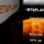L’entreprise gagne des millions grâce au Bitcoin, mais son action s’effondre.