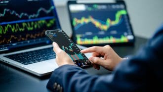 Ethereum bat le bitcoin et forme un golden cross : « cap sur les 5 000 $ »