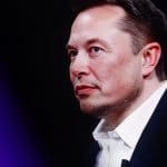 Les memecoins explosent après l’accord à 1 000 milliards $ avec Elon Musk