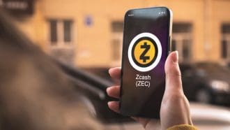 Zcash retombe lourdement : même les bonnes nouvelles n’enrayent pas la chute