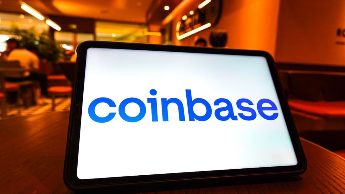 PDG sous le feu des critiques : pourquoi les clients de Coinbase risquent la fraude