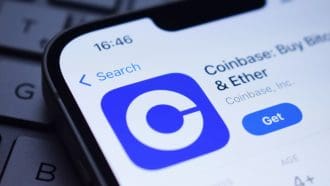 Le XRP, Cardano et Dogecoin peuvent désormais attirer de nouveaux capitaux via Coinbase