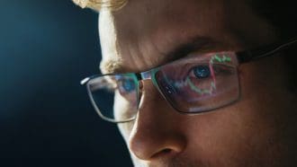 Un célèbre trader crypto vend soudainement tout après des millions de gains