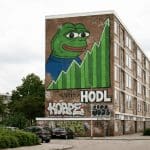 « Les memecoins sont morts », mais Pepe explose pourtant de 30 %