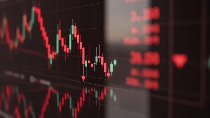 Crypto Radar : le cours du bitcoin recule et Bloomberg prévoit une correction plus profonde