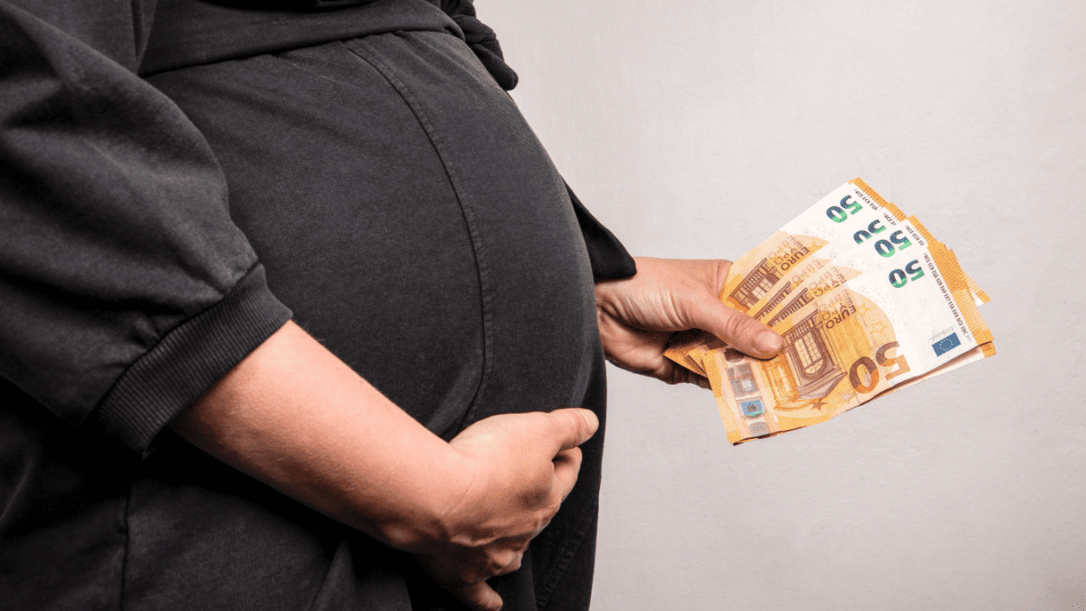 Trump offre 1 000 $ à chaque bébé pour investir