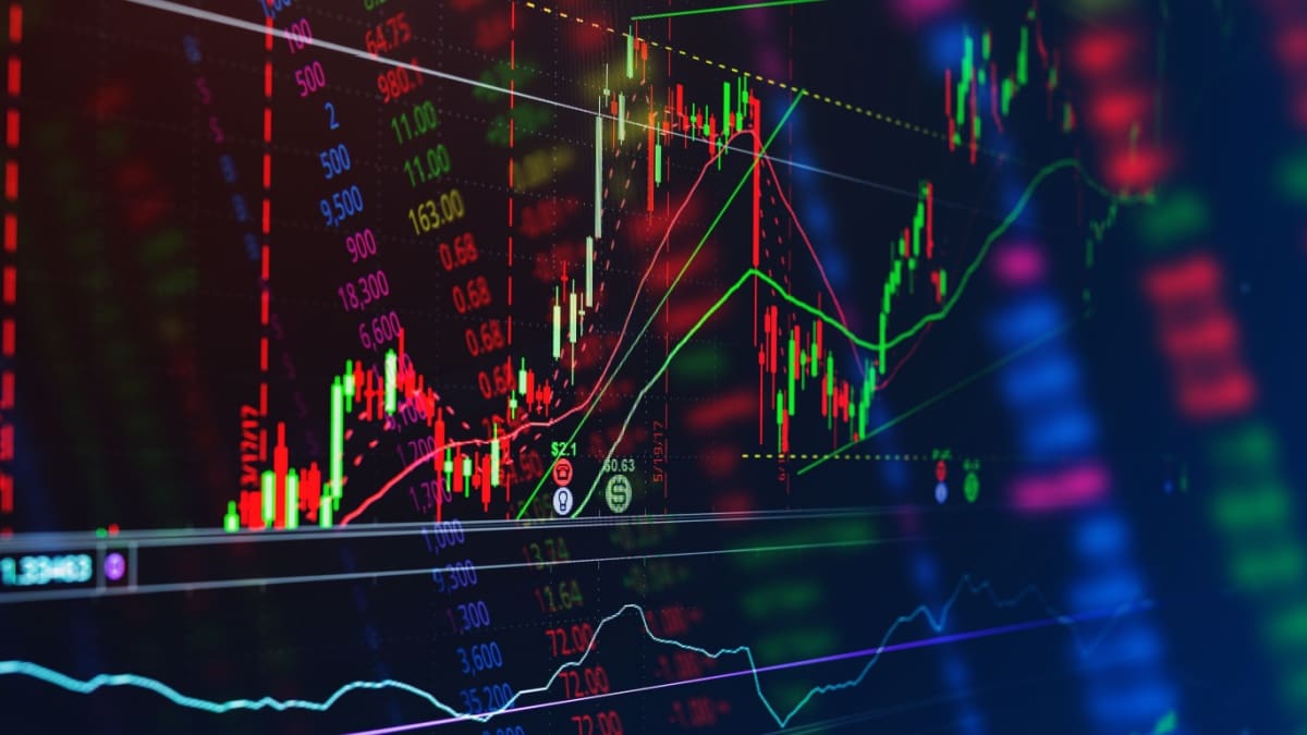 Analyse : pourquoi on peut souvent anticiper dès le week-end si le bitcoin montera ou baissera lundi