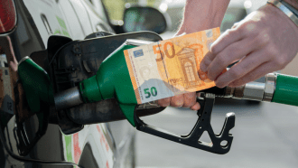Astuce vacances : cette carte bancaire permet d'économiser des centaines d'euros