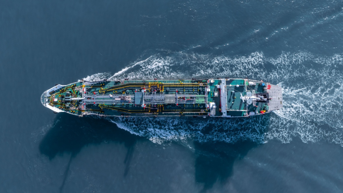 Le prix du pétrole s’envole après des attaques iraniennes sur des infrastructures clés au Qatar