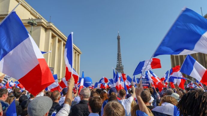 Élections municipales à Paris : la crypto reste un enjeu encore absent du débat