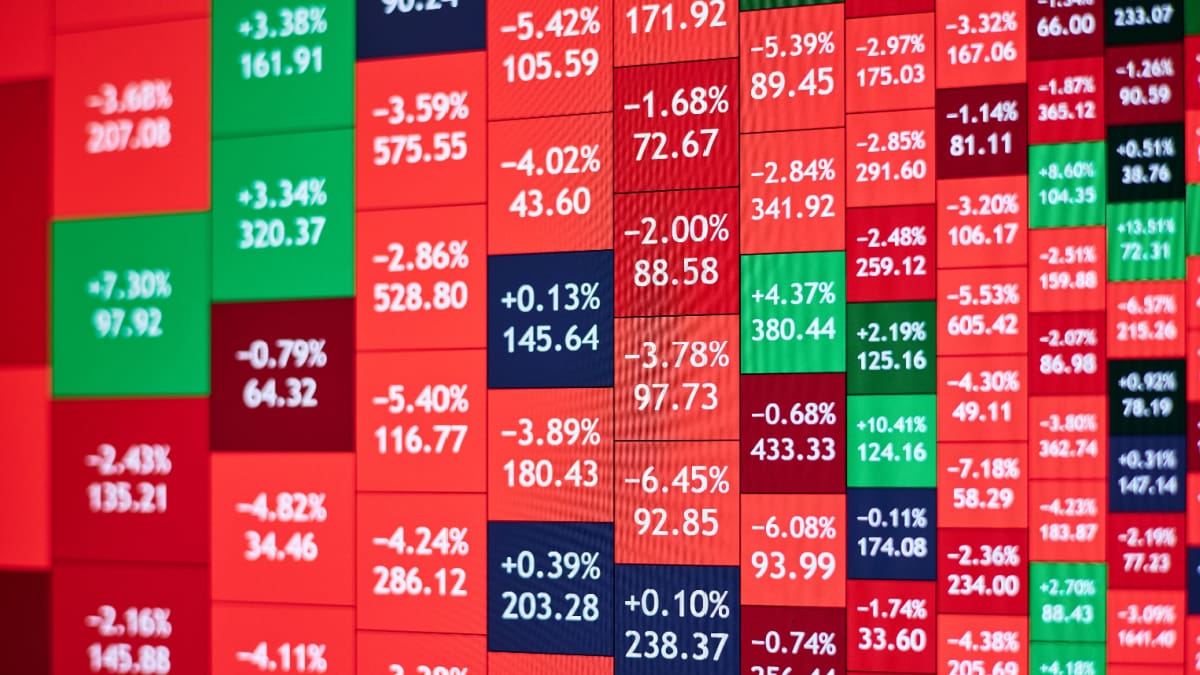 Récap crypto : tokens supprimés, pertes et marché sous tension