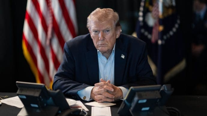 Trump menace l'UE de lourds droits de douane après les amendes infligées aux géants tech