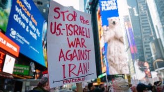 Le bitcoin chute de 3 % : le marché secoué par l’échec des négociations de paix