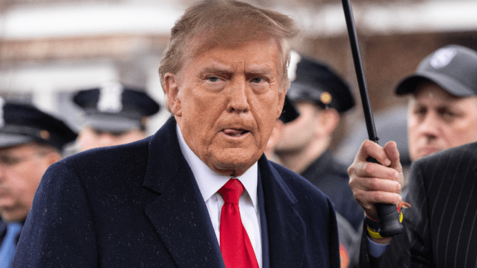 Trump ordonne à la banque centrale d'adopter les cryptomonnaies dans un nouveau décret