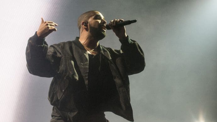 Drake appelle à la libération du patron de FTX dans sa nouvelle chanson