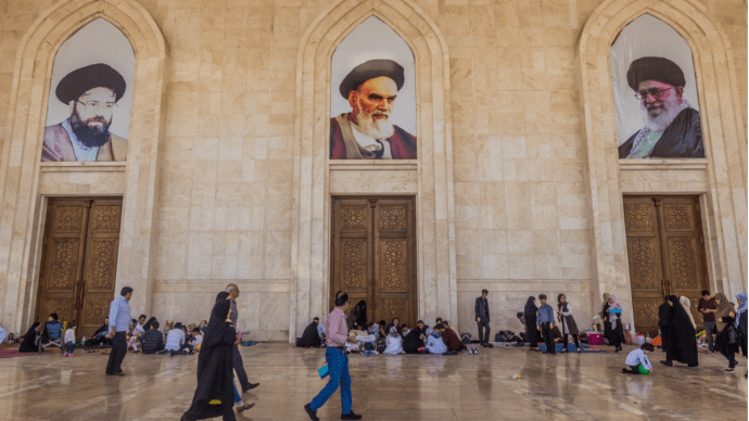 Le régime iranien détiendrait des milliards d’euros en crypto, les États-Unis interviennent